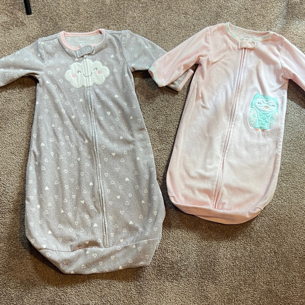Carter's Set of 2 Infant Long-Sleeve Wearable Fleece Sleep Sacks 0-6 &0-9 Months